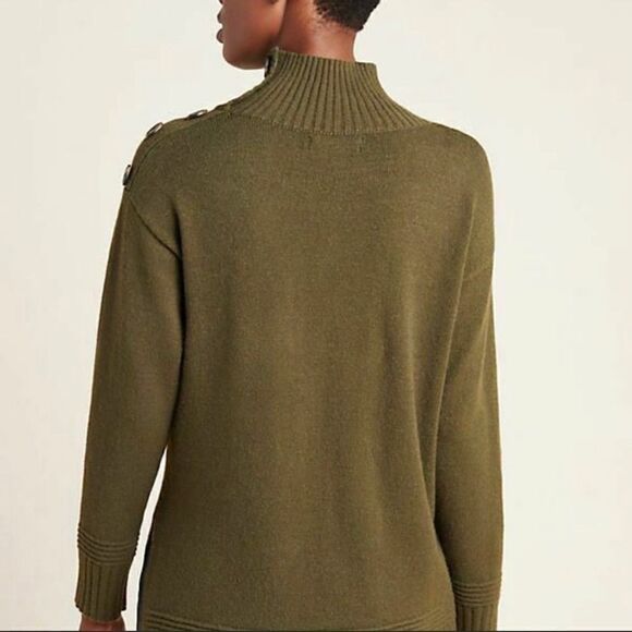Revolve ANTHROPOLOGIE Margarita tunic Sweater in Green Khaki - Picture 3 of 15